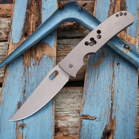Tom Mayo Giant Flat Scale Per Si An MOA Folder